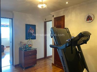 Apartamento de 3 alcobas en venta en Chapinero, Bogotá, 132 m² · foto 11 de 18