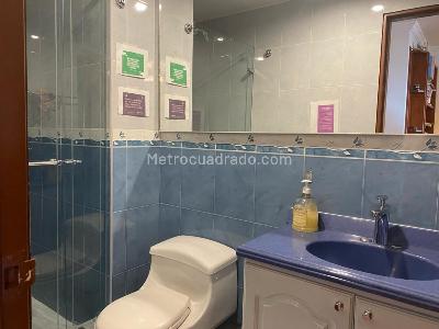 Apartamento de 3 alcobas en venta en Chapinero, Bogotá, 132 m² · foto 13 de 18