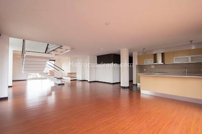 Apartamento en venta en Chico Norte, Bogotá · foto 4 de 20
