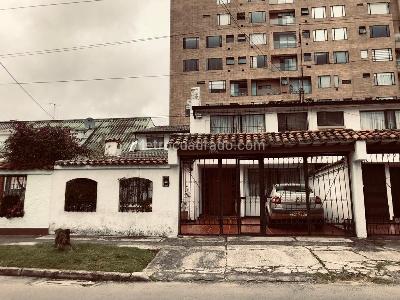 Casa de 4 alcobas en venta en Santa Margarita, Bogotá, 260 m² · foto 18 de 20