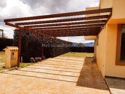Casa en venta en Vereda Chuntame, Cajicá · foto 2 de 20