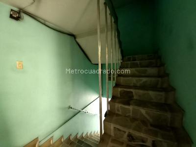 Casa de 5 alcobas en venta en Fontibon, Bogotá, 432 m² · foto 7 de 20