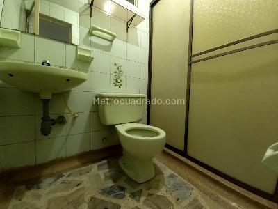 Casa de 5 alcobas en venta en Fontibon, Bogotá, 432 m² · foto 11 de 20