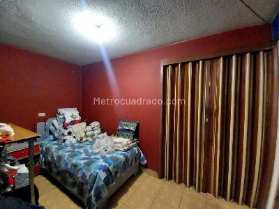 Casa de 5 alcobas en venta en Fontibon, Bogotá, 432 m² · foto 20 de 20