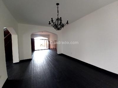 Casa en arriendo en Marly, Bogotá · foto 2 de 20