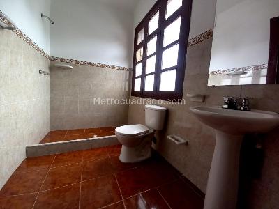 Casa en arriendo en Marly, Bogotá · foto 16 de 20