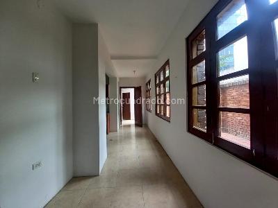 Casa en arriendo en Marly, Bogotá · foto 19 de 20