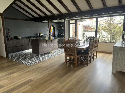 Casa de 3 alcobas en venta en Chia, Chía, 330 m² · foto 2 de 19