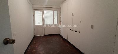 Casa de 5 alcobas en venta en Teusaquillo, Bogotá, 560 m² · foto 9 de 17