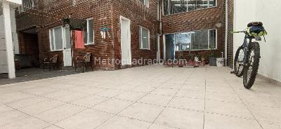 Casa de 5 alcobas en venta en Teusaquillo, Bogotá, 560 m² · foto 14 de 17
