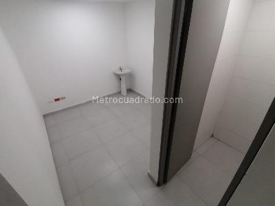 Casa de 5 alcobas en arriendo en San Luis, Chía, 700 m² · foto 8 de 17