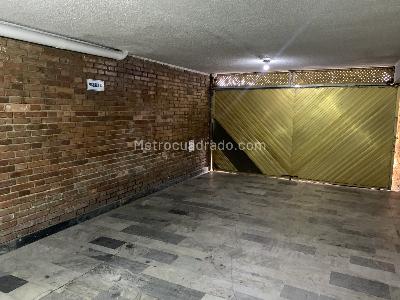 Casa de 5 alcobas en venta en Quinta Paredes, Bogotá, 645 m² · foto 6 de 10