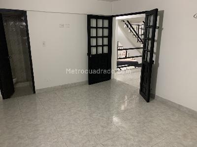 Casa de 5 alcobas en venta en Teusaquillo, Bogotá, 650 m² · foto 10 de 20