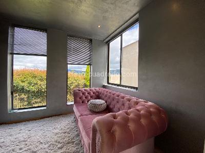 Casa de 4 alcobas en venta en La Calera, La Calera, 658 m² · foto 4 de 20