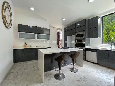 Casa de 4 alcobas en venta en La Calera, La Calera, 658 m² · foto 17 de 20