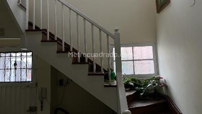Casa de 5 alcobas en venta en Galerias, Bogotá, 440 m² · foto 7 de 9