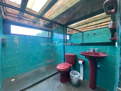 Casa de 4 alcobas en venta en Vereda San Rafael, La Calera, 400 m² · foto 13 de 19