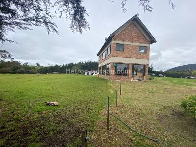 Casa de 4 alcobas en venta en Vereda San Rafael, La Calera, 400 m² · foto 17 de 19