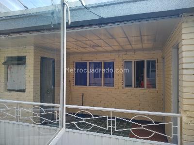 Casa de 5 alcobas en venta en Fatima, Bogotá, 300 m² · foto 7 de 20