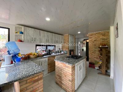 Casa de 4 alcobas en venta en Vereda El Libano, La Calera, 748 m² · foto 4 de 19