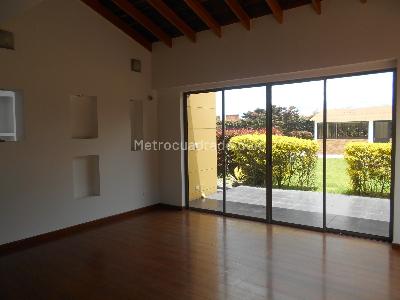 Casa de 4 alcobas en venta en Vereda Fonqueta, Chía, 430 m² · foto 5 de 20