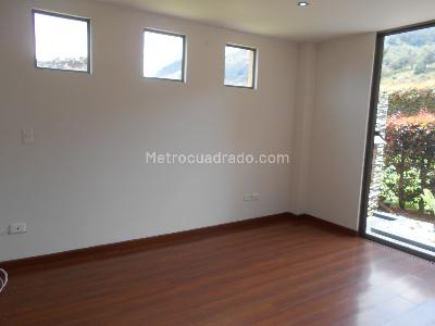 Casa de 4 alcobas en venta en Vereda Fonqueta, Chía, 430 m² · foto 13 de 20