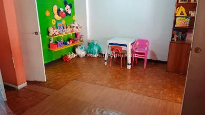Casa de 5 alcobas en venta en Zarzamora, Bogotá, 330 m² · foto 3 de 20