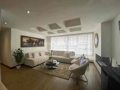 Apartamento en venta en Santa Barbara, Bogotá · foto 2 de 17