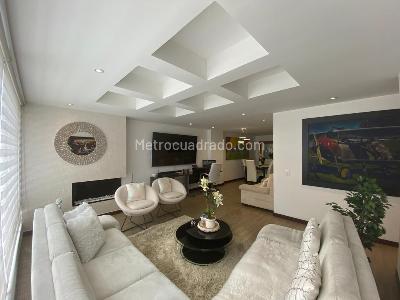 Apartamento en venta en Santa Barbara, Bogotá · foto 3 de 17