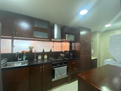 Apartamento en venta en Santa Barbara, Bogotá · foto 6 de 17