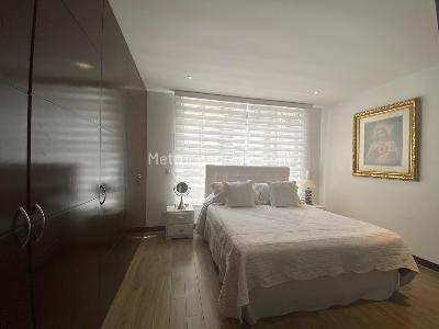 Apartamento en venta en Santa Barbara, Bogotá · foto 10 de 17