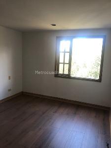 Apartamento de 5 alcobas en venta en Los Lagartos, Bogotá, 360 m² · foto 9 de 20