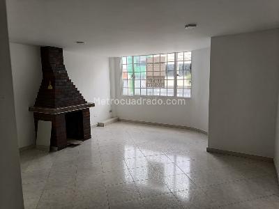 Casa de 5 alcobas en venta en Las Orquideas, Bogotá, 351 m² · foto 4 de 20