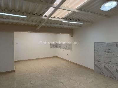Casa de 5 alcobas en venta en Las Orquideas, Bogotá, 351 m² · foto 9 de 20