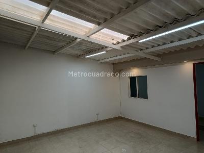 Casa de 5 alcobas en venta en Las Orquideas, Bogotá, 351 m² · foto 10 de 20