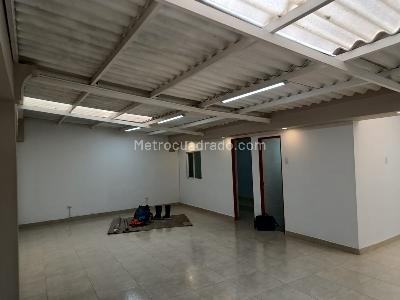 Casa de 5 alcobas en venta en Las Orquideas, Bogotá, 351 m² · foto 11 de 20