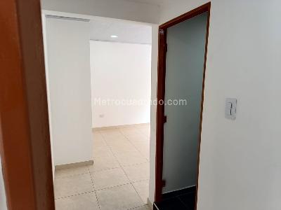 Casa de 5 alcobas en venta en Las Orquideas, Bogotá, 351 m² · foto 15 de 20