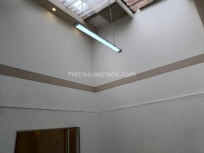 Casa de 5 alcobas en venta en Las Orquideas, Bogotá, 351 m² · foto 18 de 20