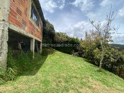 Casa de 1 alcoba en venta en Vereda El Salitre, La Calera, 500 m² · foto 4 de 8