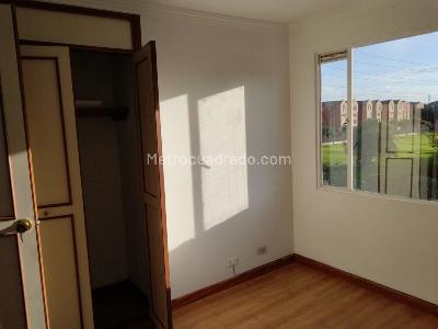 Apartamento de 3 alcobas en venta en El Cortijo, Bogotá, 65 m² · foto 10 de 19
