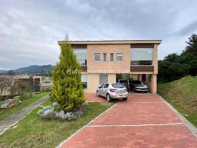Casa en venta en La Calera, La Calera · foto 3 de 14