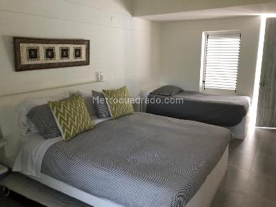 Casa de 5 alcobas en venta en Club Puerto Peñalisa, Girardot, 358 m² · foto 5 de 20
