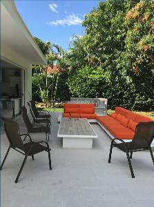 Casa de 5 alcobas en venta en Club Puerto Peñalisa, Girardot, 358 m² · foto 18 de 20