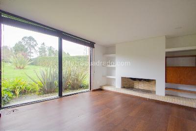 Casa de 4 alcobas en venta en La Calera, La Calera, 230 m² · foto 2 de 20