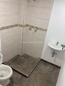 Casa de 5 alcobas en venta en Fontibon, Bogotá, 324 m² · foto 9 de 17
