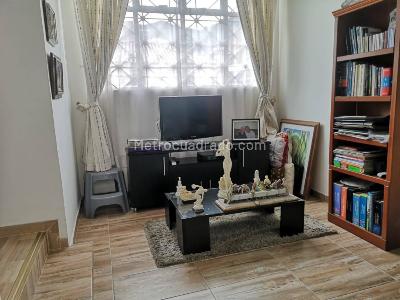 Casa en venta en Teusaquillo, Bogotá · foto 2 de 20