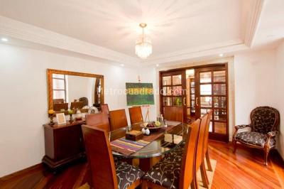 Casa de 4 alcobas en venta en Santa Barbara Alta, Bogotá, 600 m² · foto 4 de 17