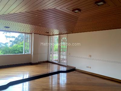 Casa de 4 alcobas en venta en Floresta De La Sabana, Bogotá, 565 m² · foto 8 de 20