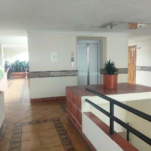 Apartamento de 5 alcobas en venta en Santa Barbara Alta, Bogotá, 185 m² · foto 5 de 20