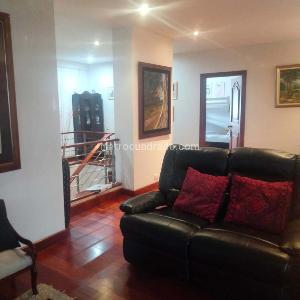 Apartamento de 5 alcobas en venta en Santa Barbara Alta, Bogotá, 185 m² · foto 8 de 20